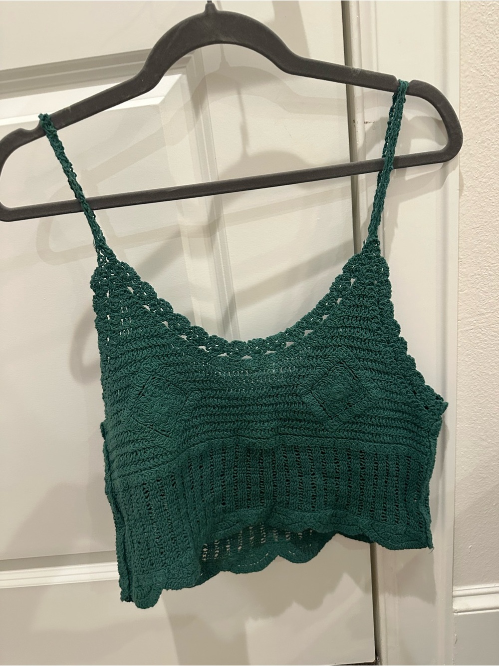 Women's Green Crochet Crop Tank Top - possible swim cover up - Picture 3 of 4